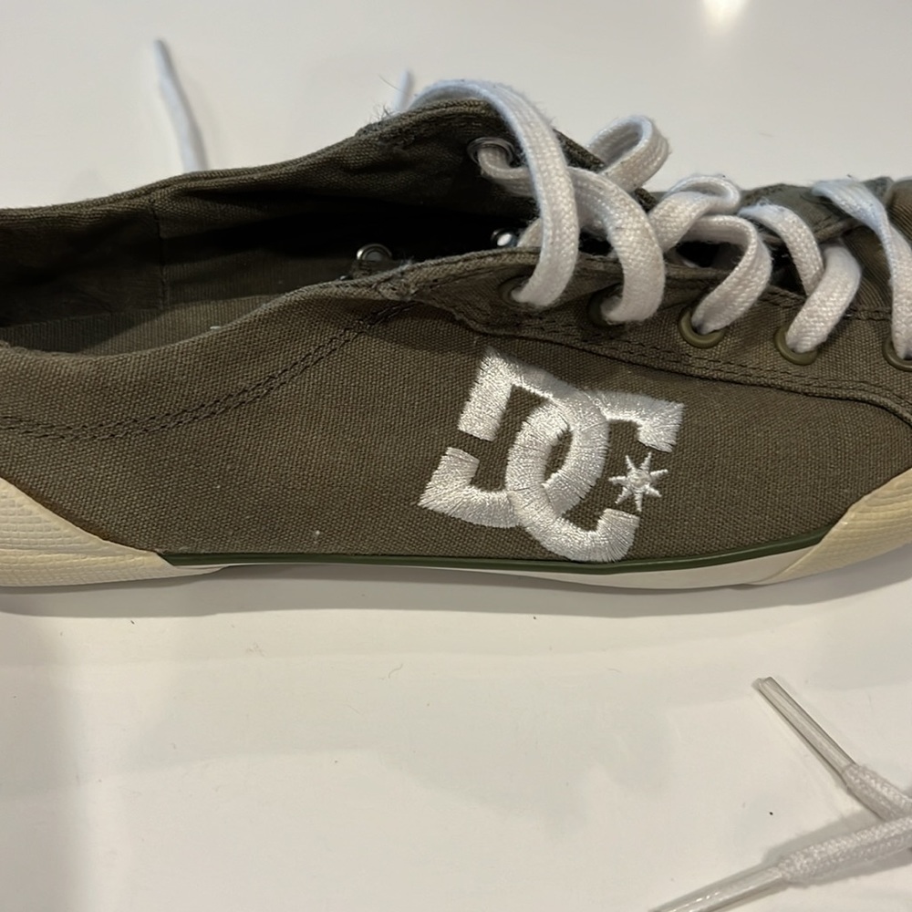 DC sneakers - Picture 8 of 9